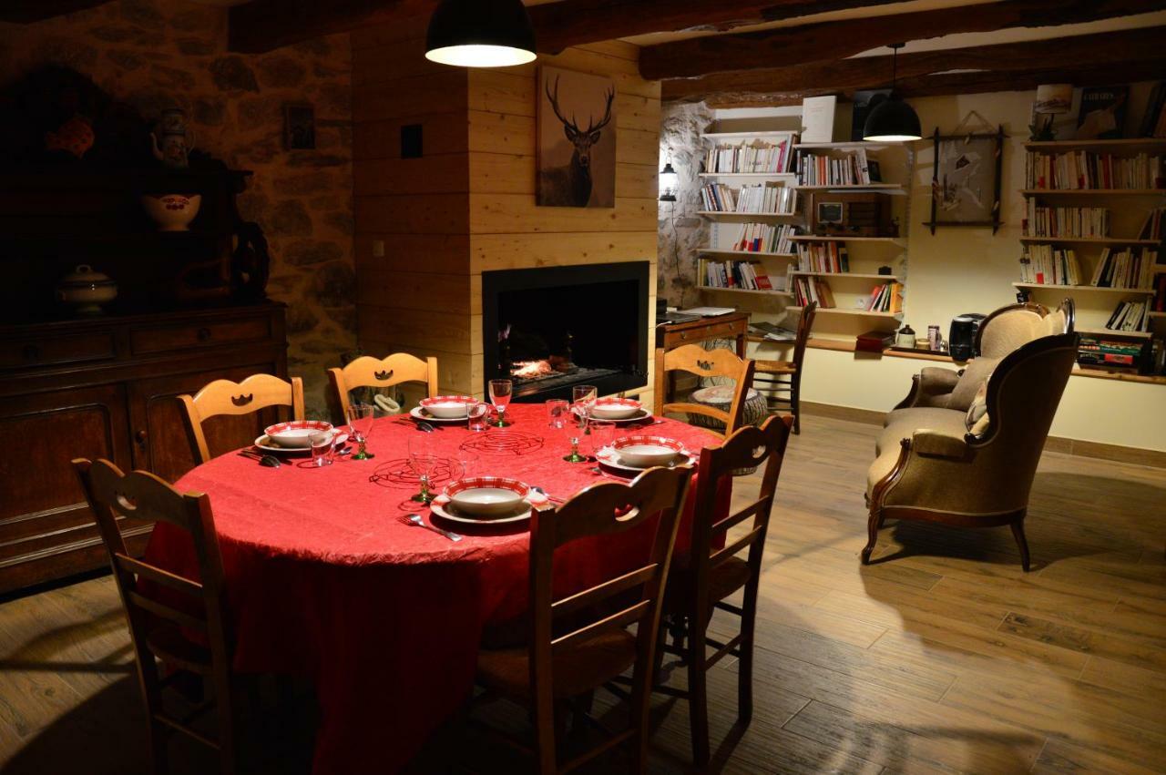 Chambres Et Table D'Hotes Du Pere Boussenac Екстериор снимка