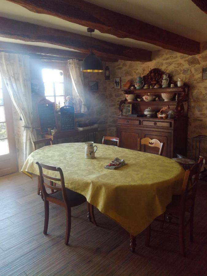 Chambres Et Table D'Hotes Du Pere Boussenac Екстериор снимка
